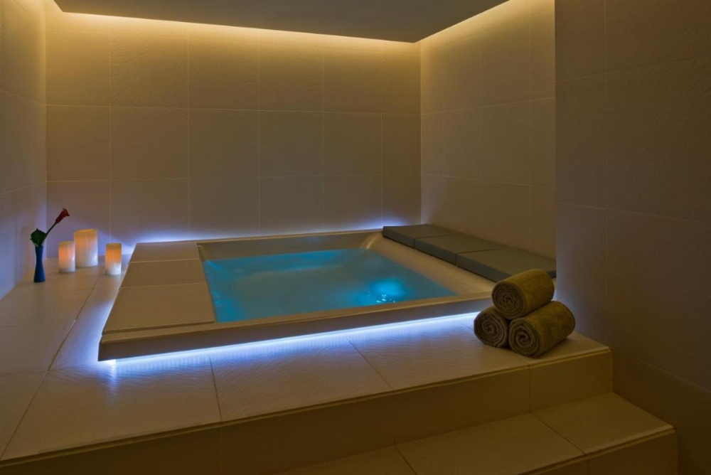 voco Doha West Bay Suites, an IHG Hotel Image 35